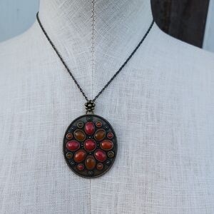 Vtg- Axces Bohemian Oval Floral Medallion Necklace